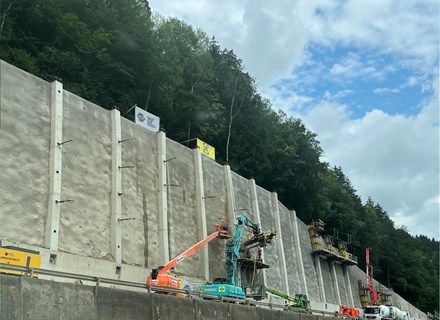 L121 Foto 3 Bauzustand%20(Medium)